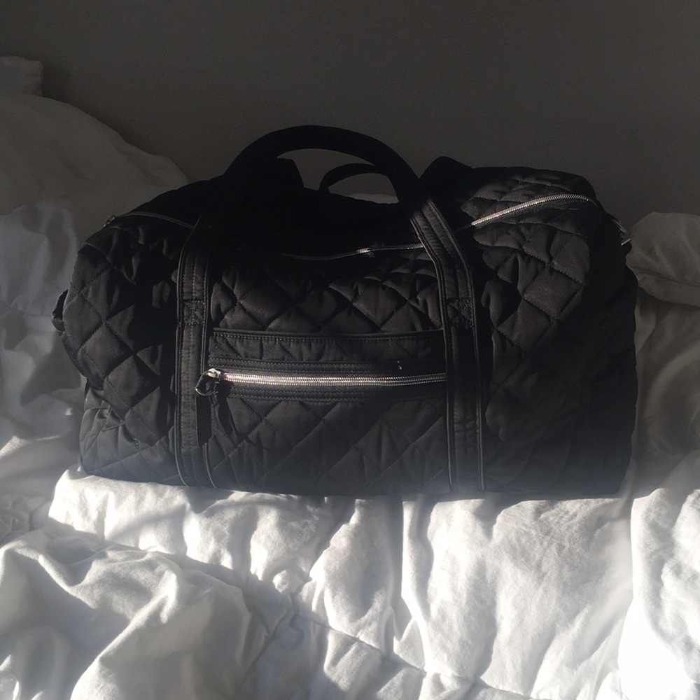 VERA BRADLEY WATER RESISTANT DUFFEL